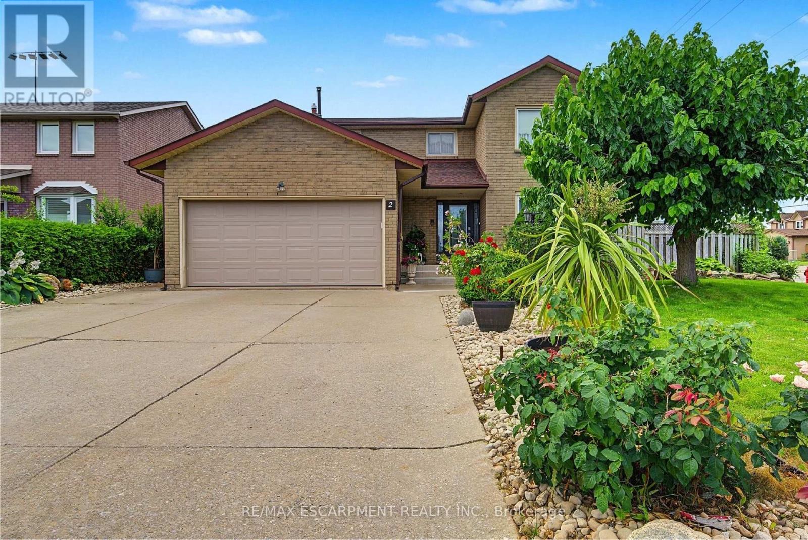 2 CRESTHAVEN DRIVE - 1