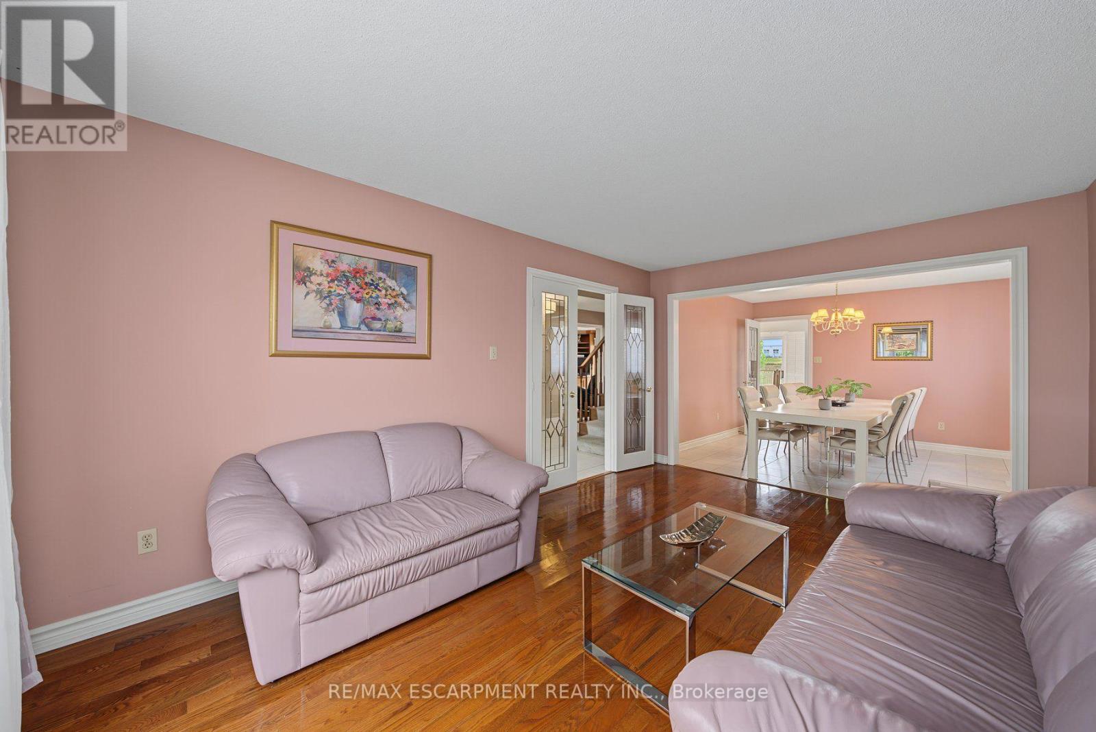 2 CRESTHAVEN DRIVE - 18