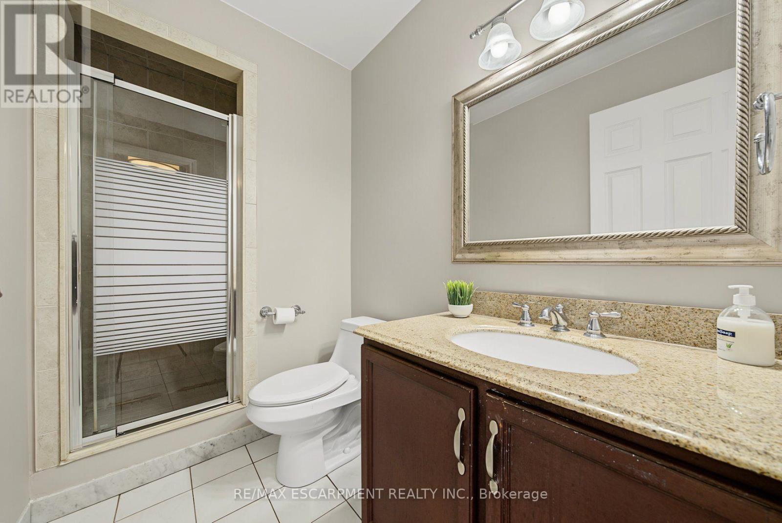 2 CRESTHAVEN DRIVE - 20