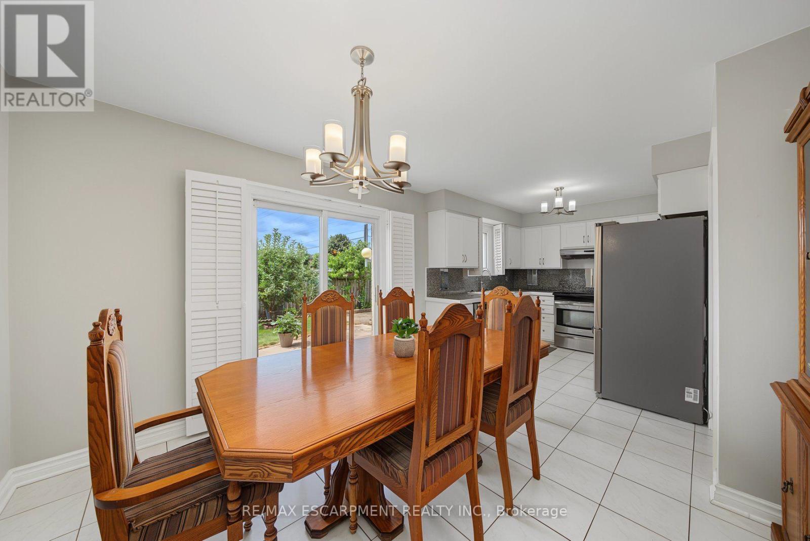 2 CRESTHAVEN DRIVE - 8