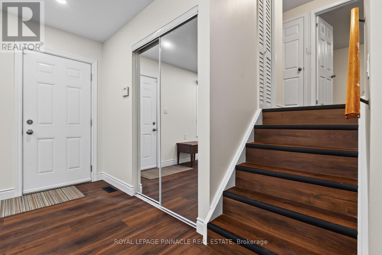 41 AMY CRESCENT - Image 30