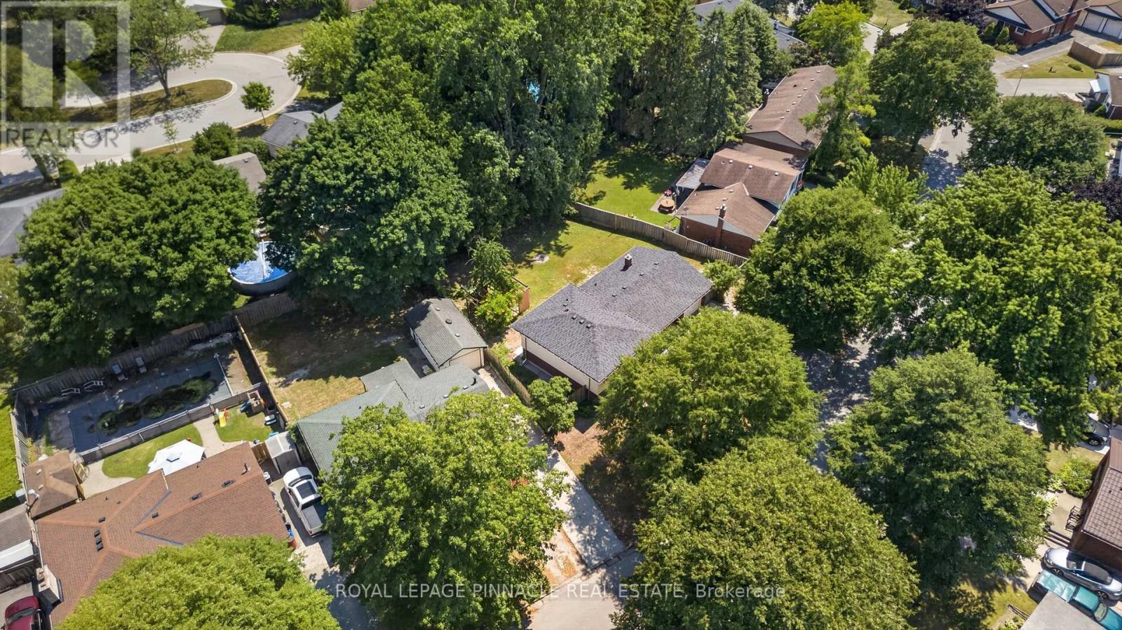 41 AMY CRESCENT - Image 4