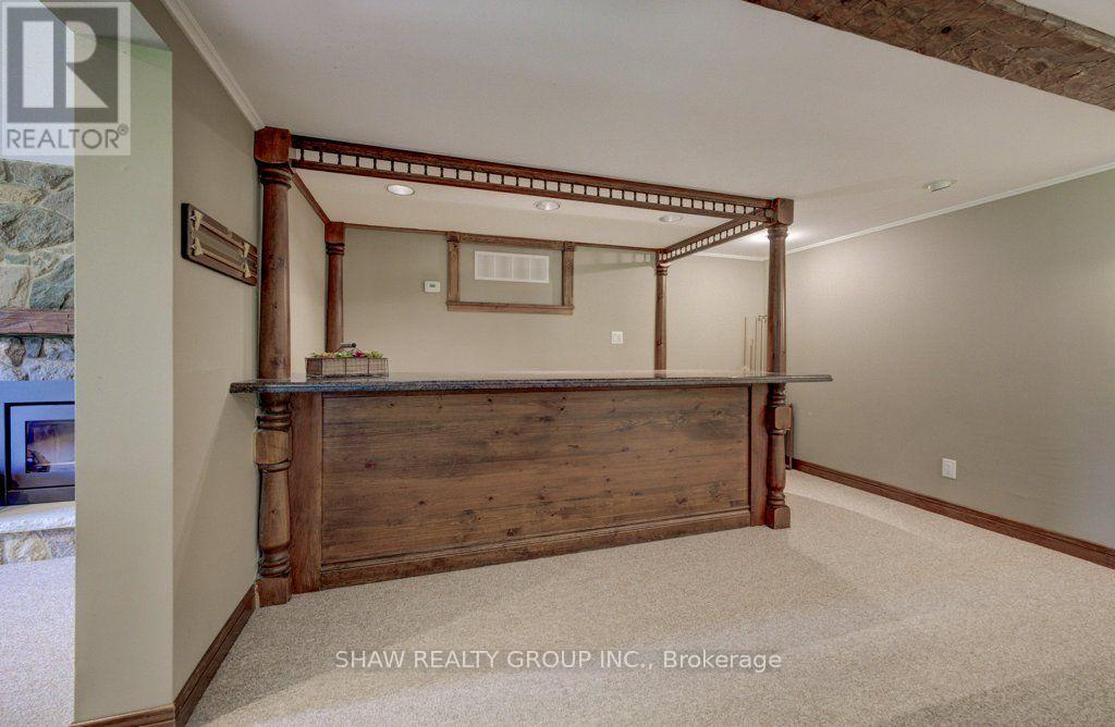 3335 LOBSINGER LINE - Image 23