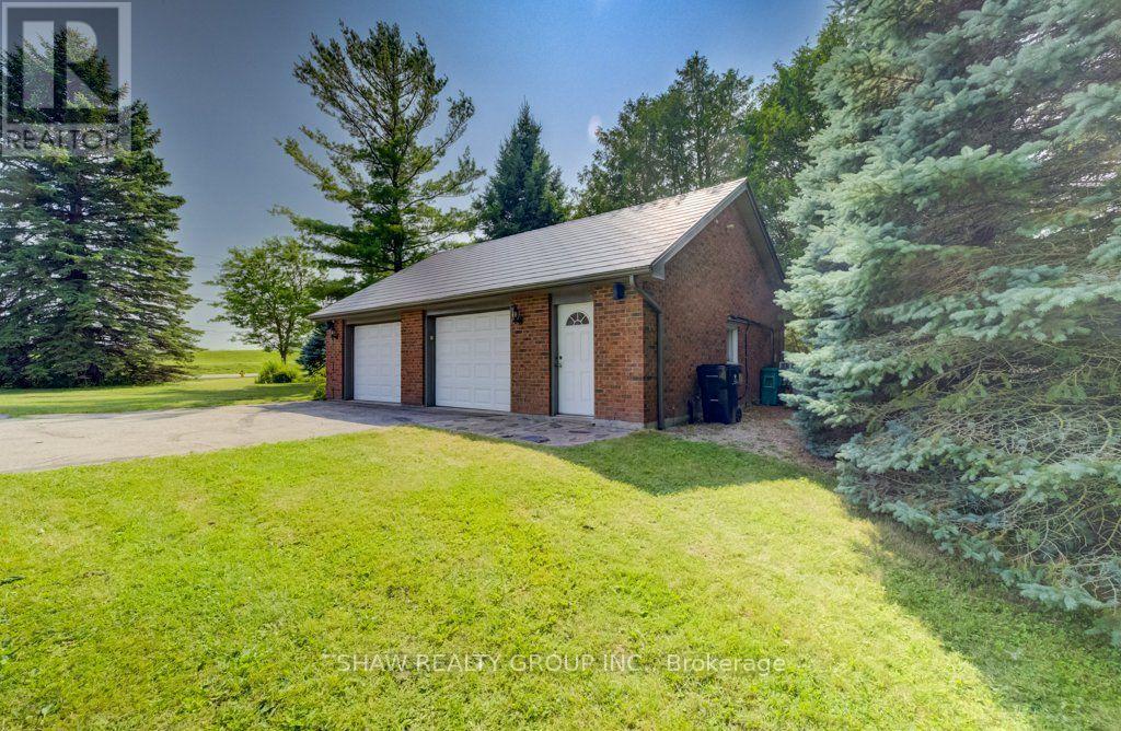 3335 LOBSINGER LINE - Image 38