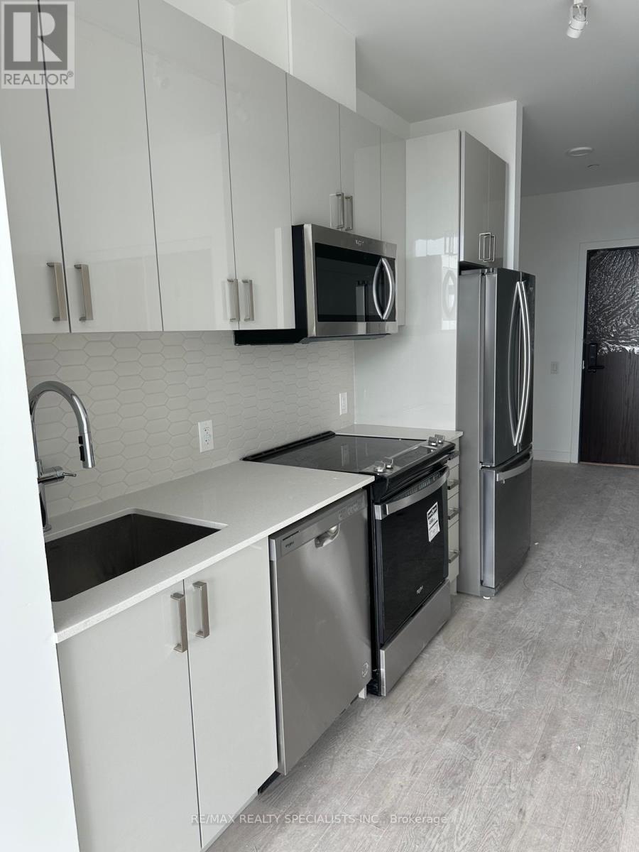 #801 2782 BARTON STREET E - 7