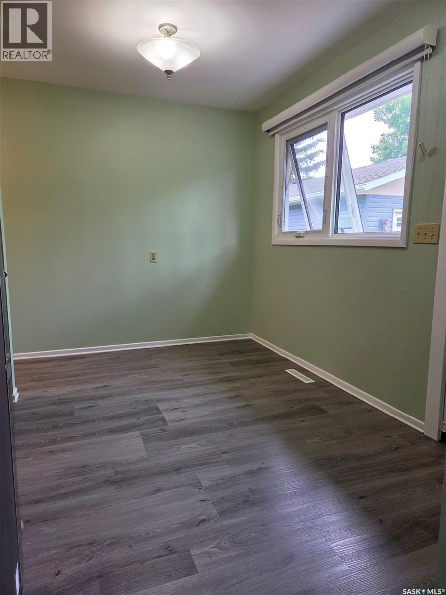 1305 Park AVENUE - 12