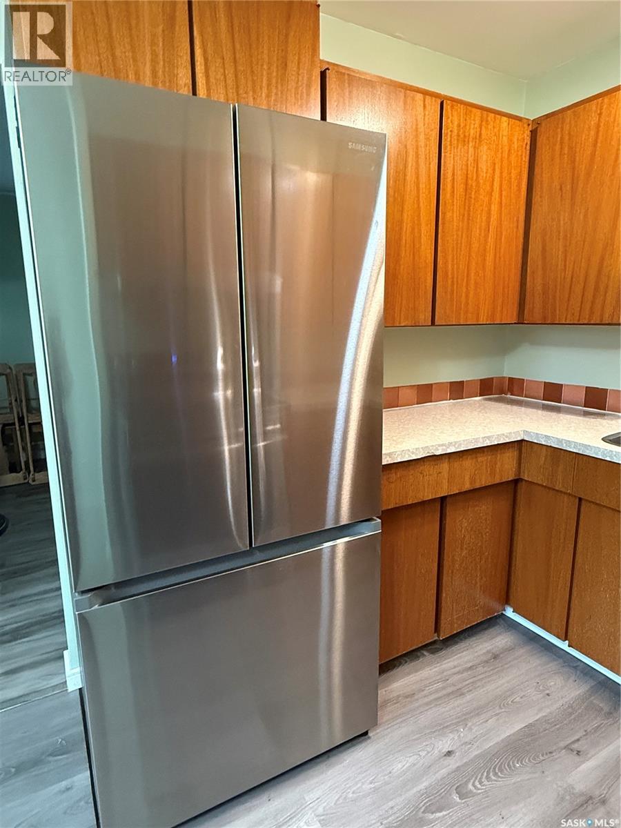 1305 Park AVENUE - 7