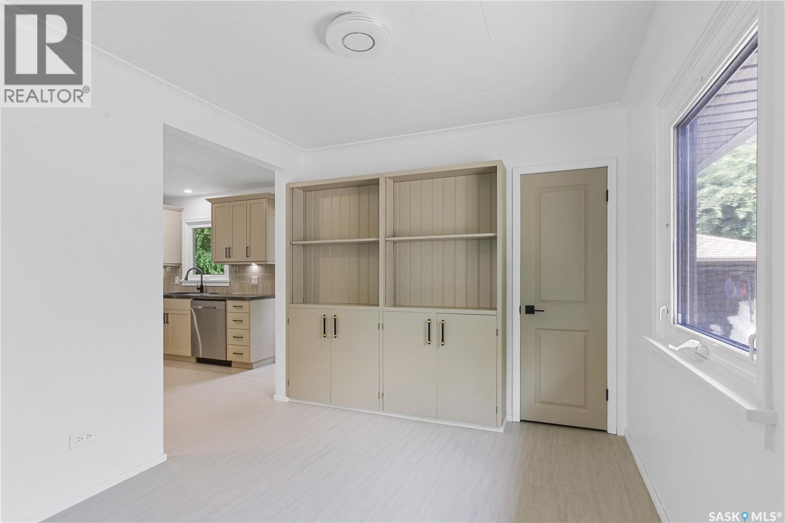 208 Edwards STREET - 10