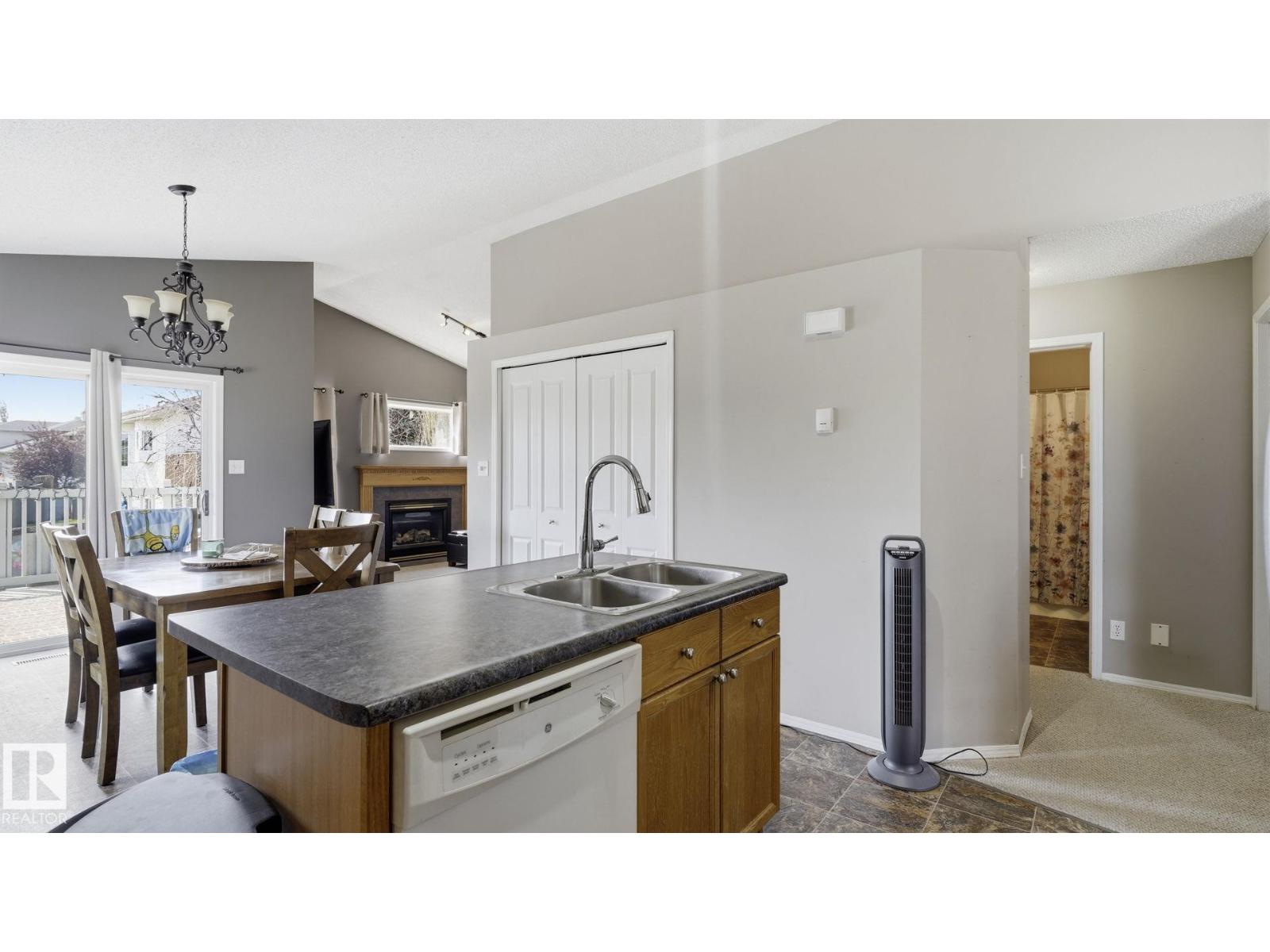 4105 36A AV NW - Image 6