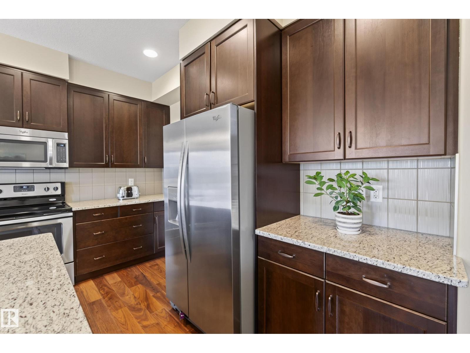 17163 47 ST NW - 10