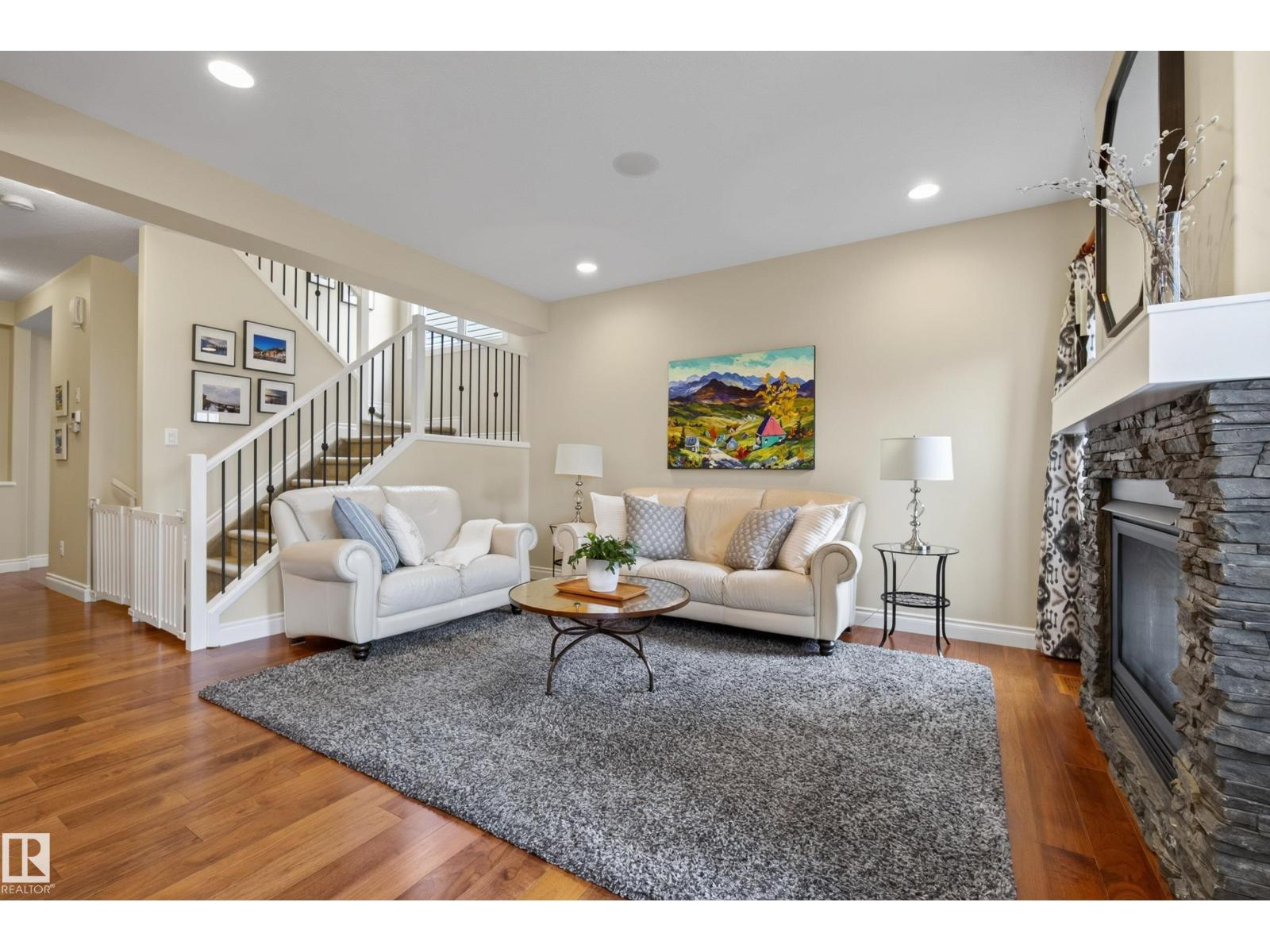 17163 47 ST NW - 16