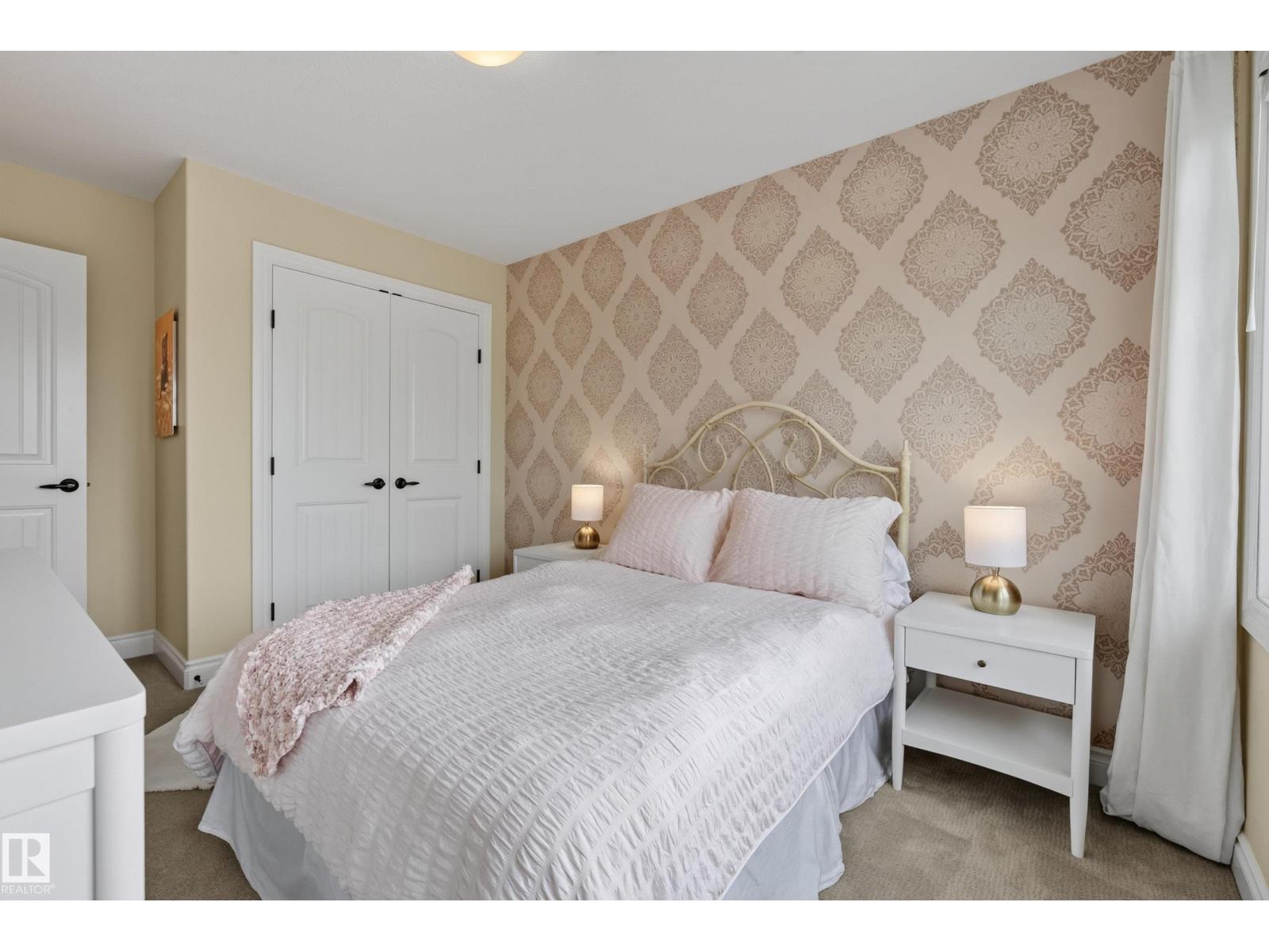 17163 47 ST NW - 32