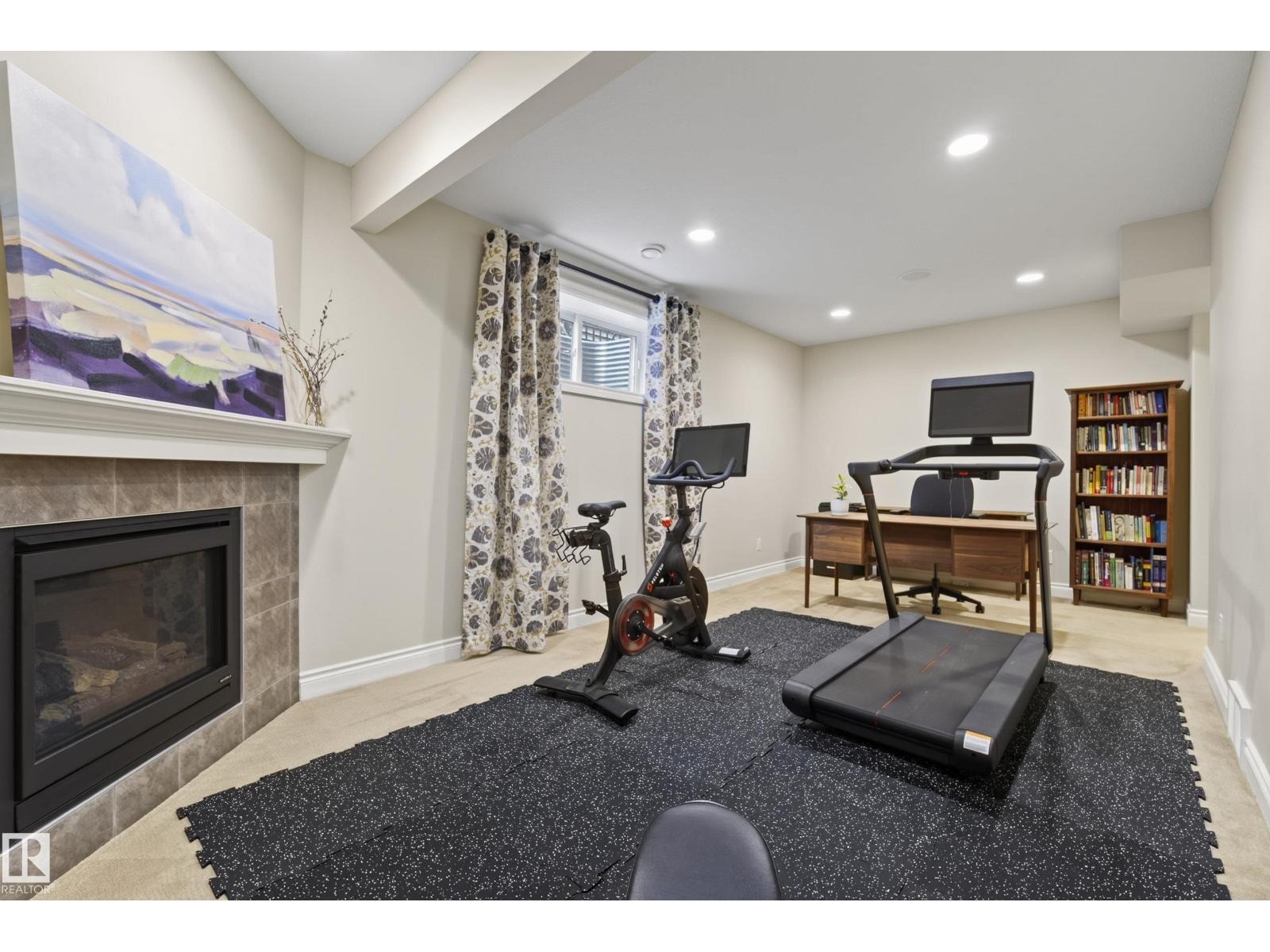 17163 47 ST NW - 38