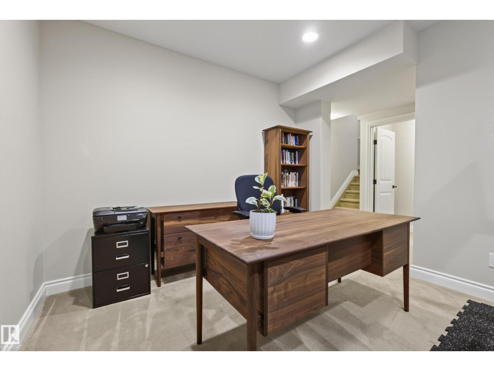 17163 47 ST NW - 39