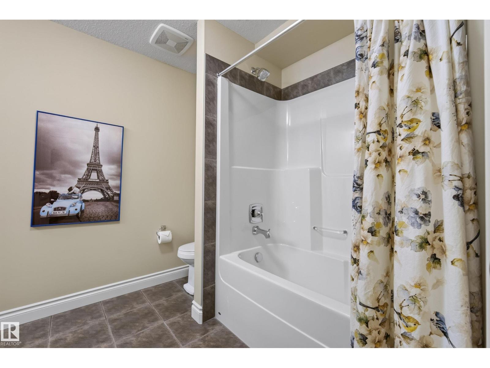 17163 47 ST NW - 42