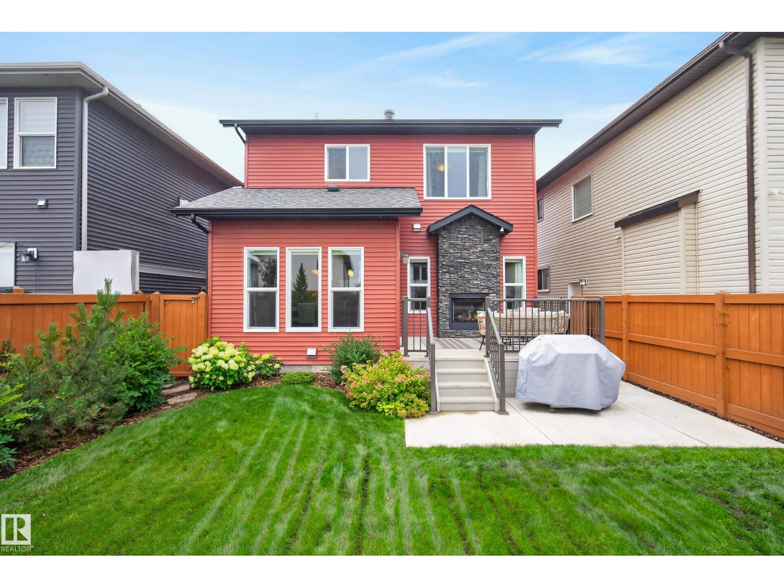 17163 47 ST NW - 46