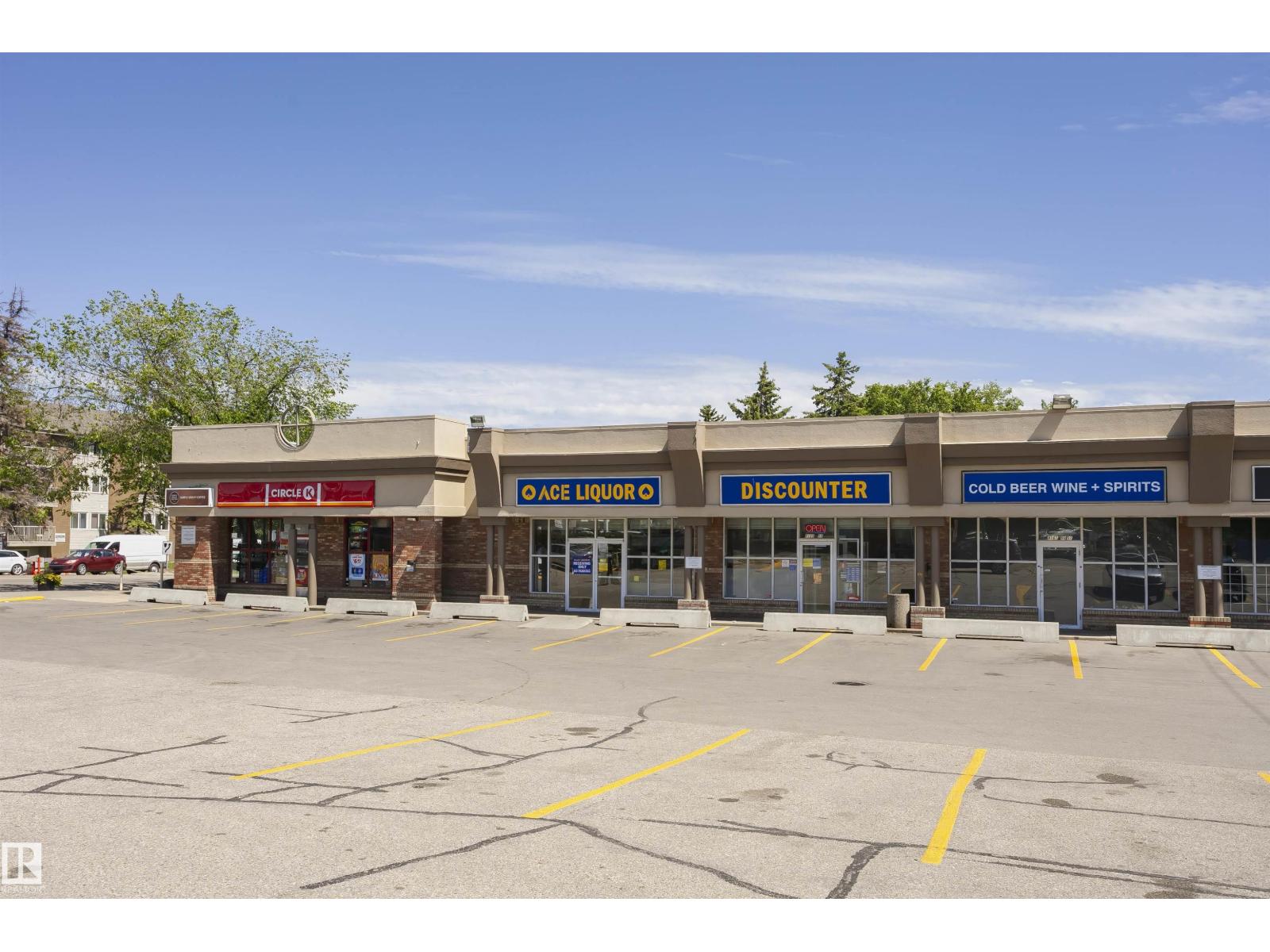 #208 9907 91 AV NW - 43