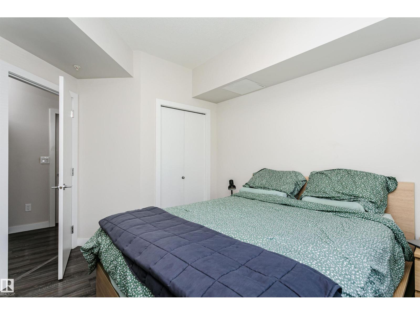 #208 9907 91 AV NW - 35