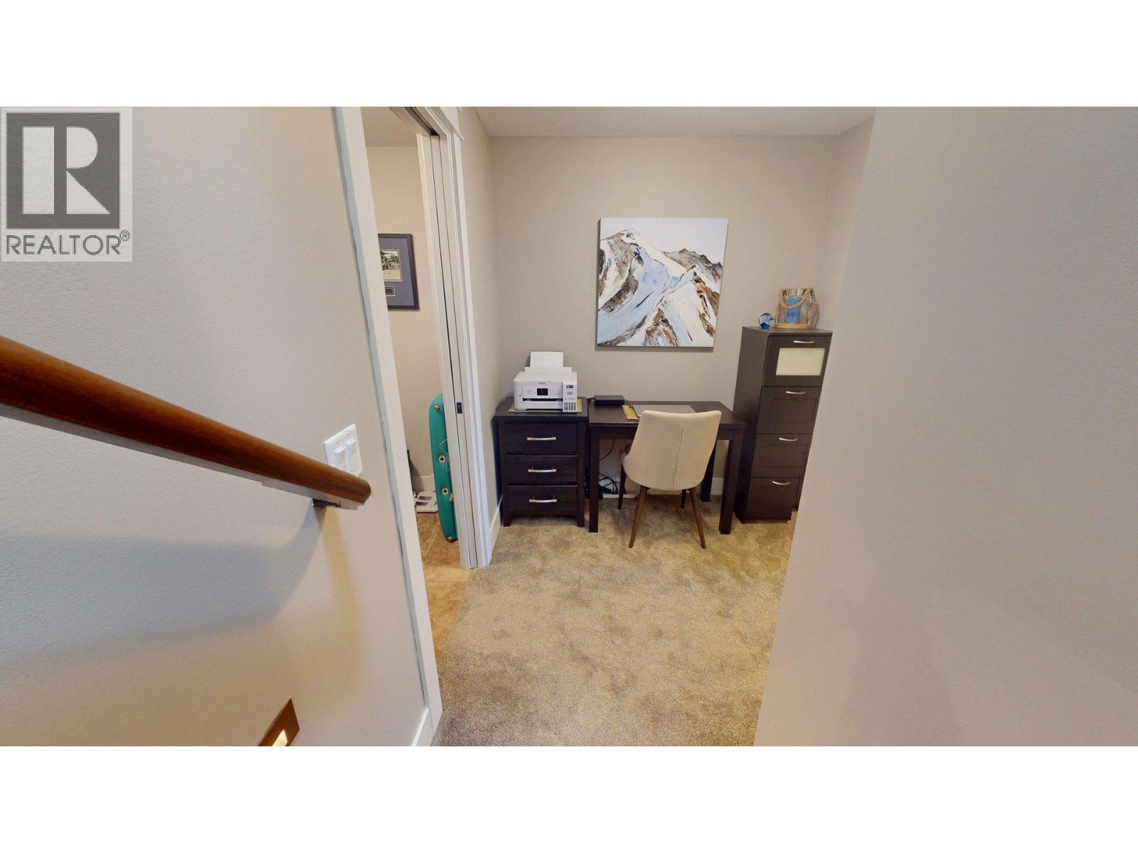 1696 Lake Vista Road - 15