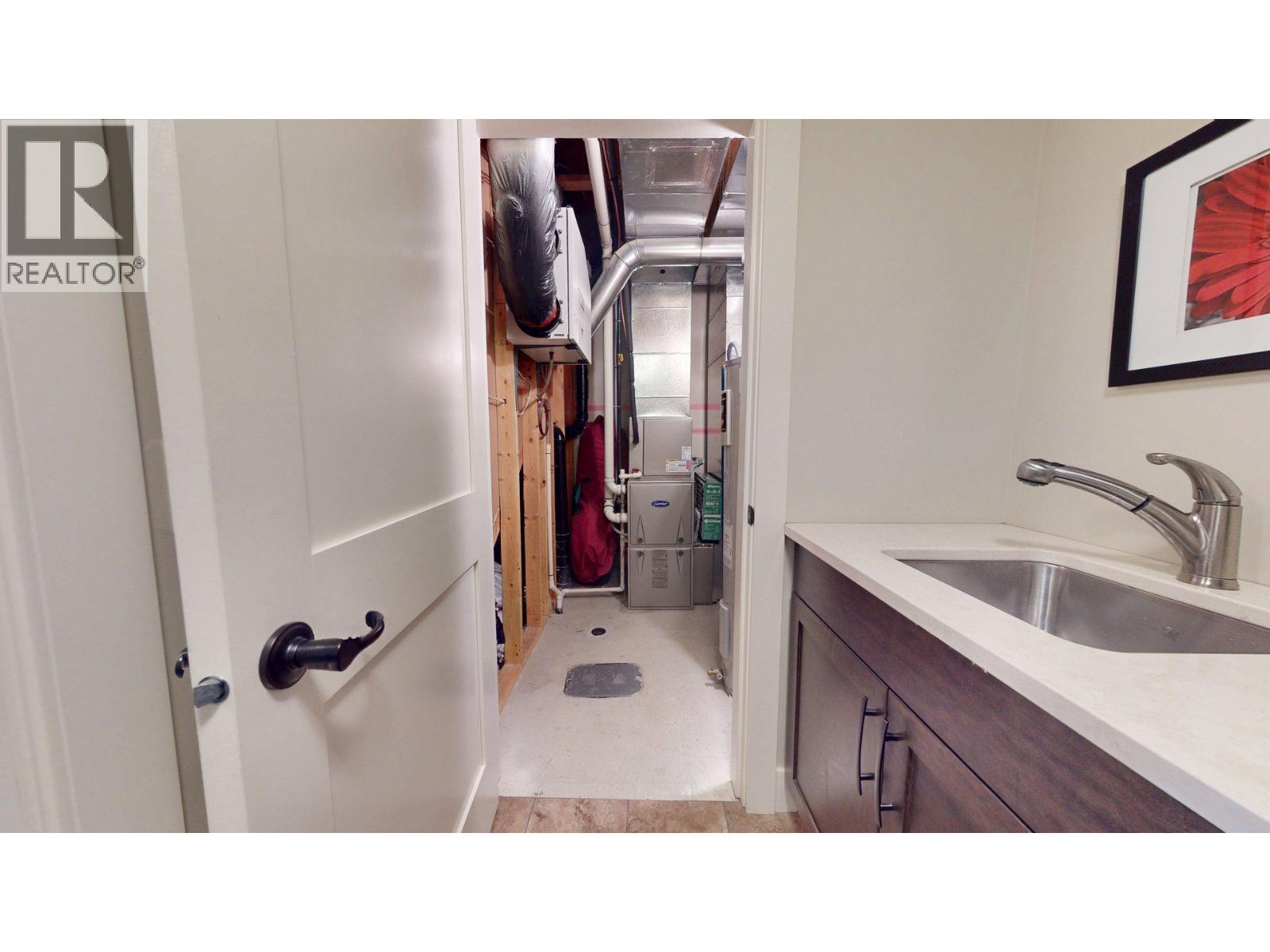1696 Lake Vista Road - 17
