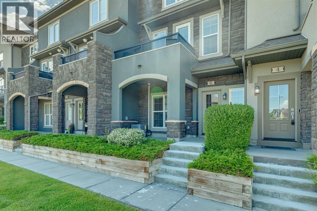 6 Quarry Lane SE, Douglasdale/Glen, Calgary photo 2