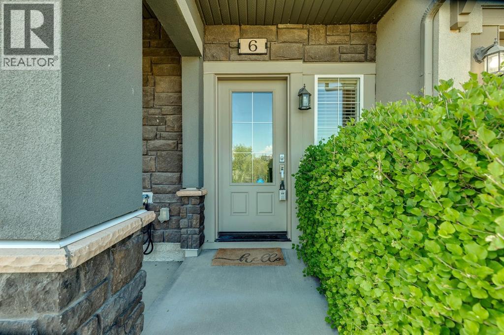 6 Quarry Lane SE, Douglasdale/Glen, Calgary photo 3