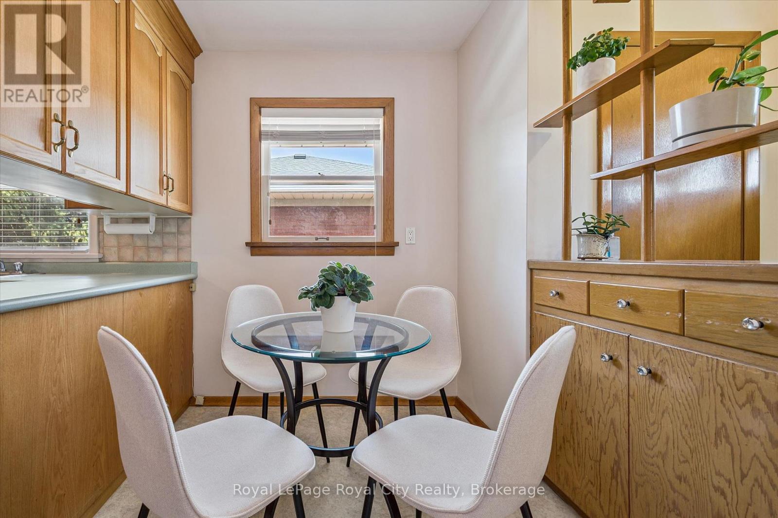 10 PAUL AVENUE - 9