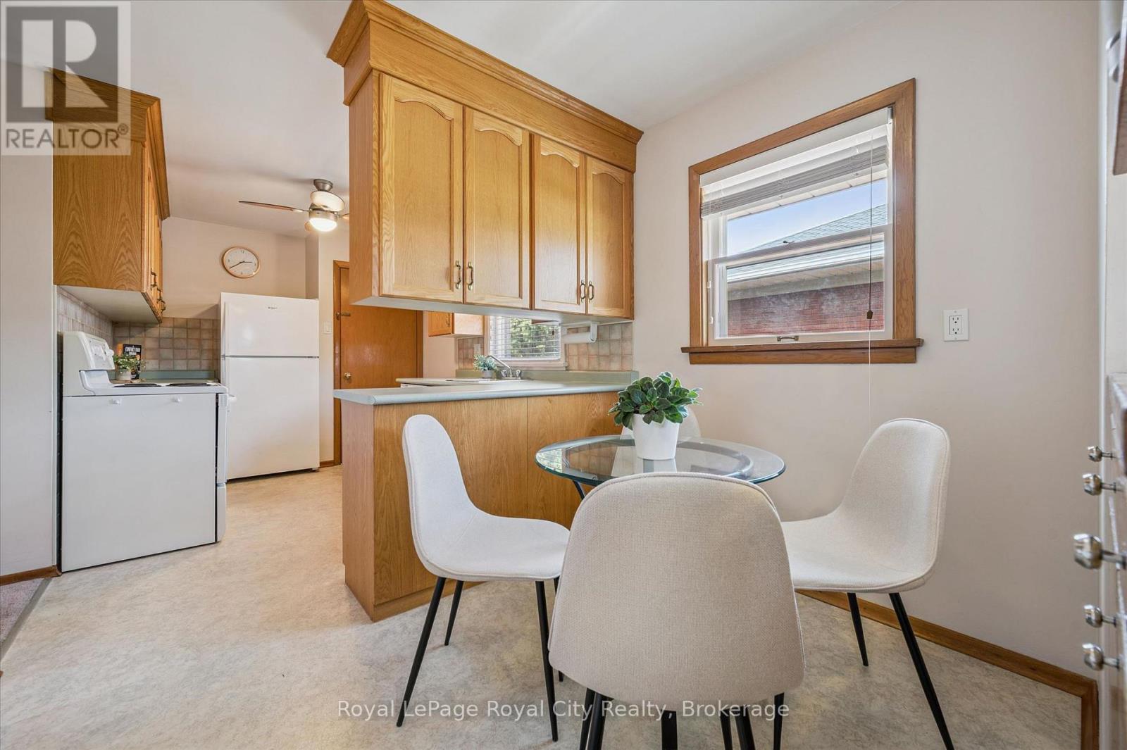 10 PAUL AVENUE - 8