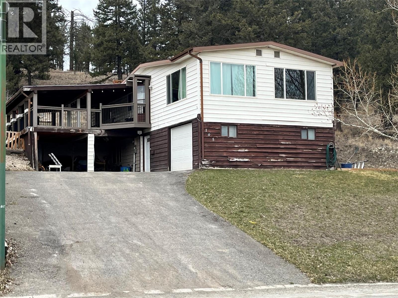 105 JASPER Drive, Logan Lake