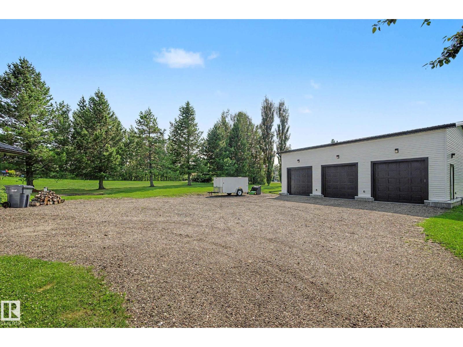 #15 52001 RGE ROAD 275 - 34