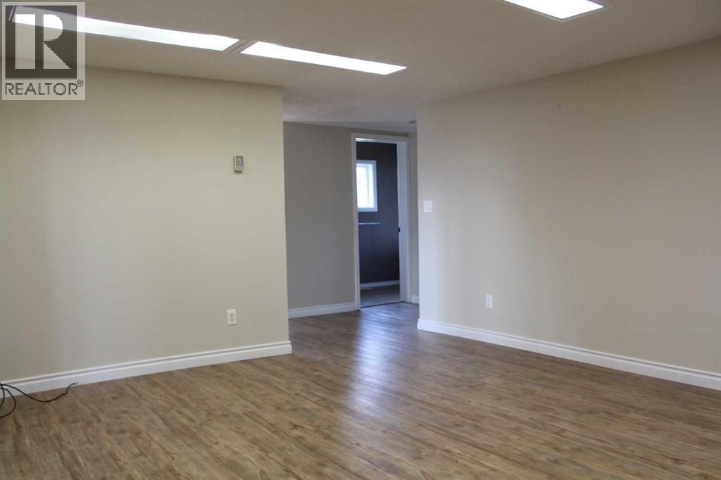 925082 Range Road 232 - Image 4