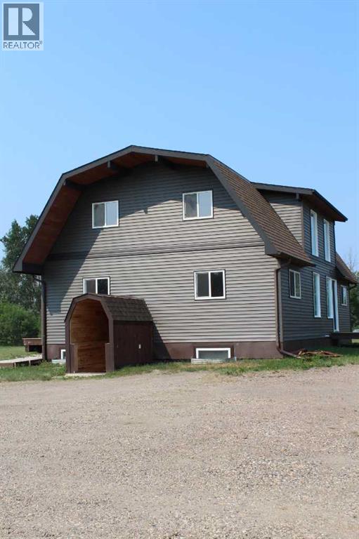 925082 Range Road 232 - 2