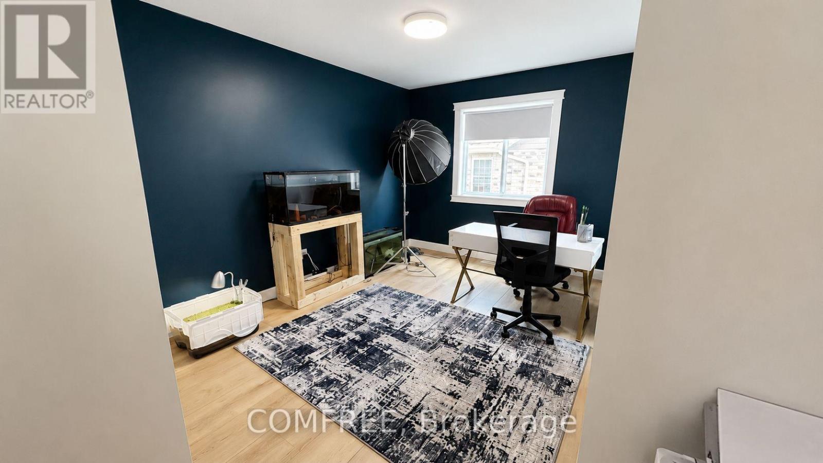 279 SOUTH STREET E - 8