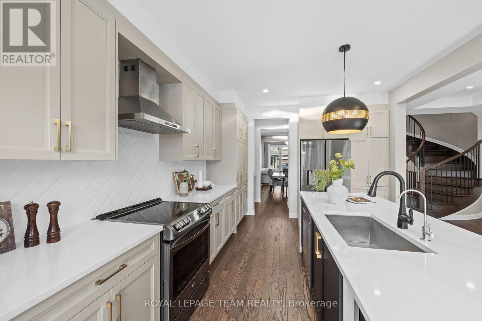 4 Bed, 5 Bath House for Sale in Ottawa – 760 SHOAL STREET, Ottawa – MLS# X13599840 - Image 15