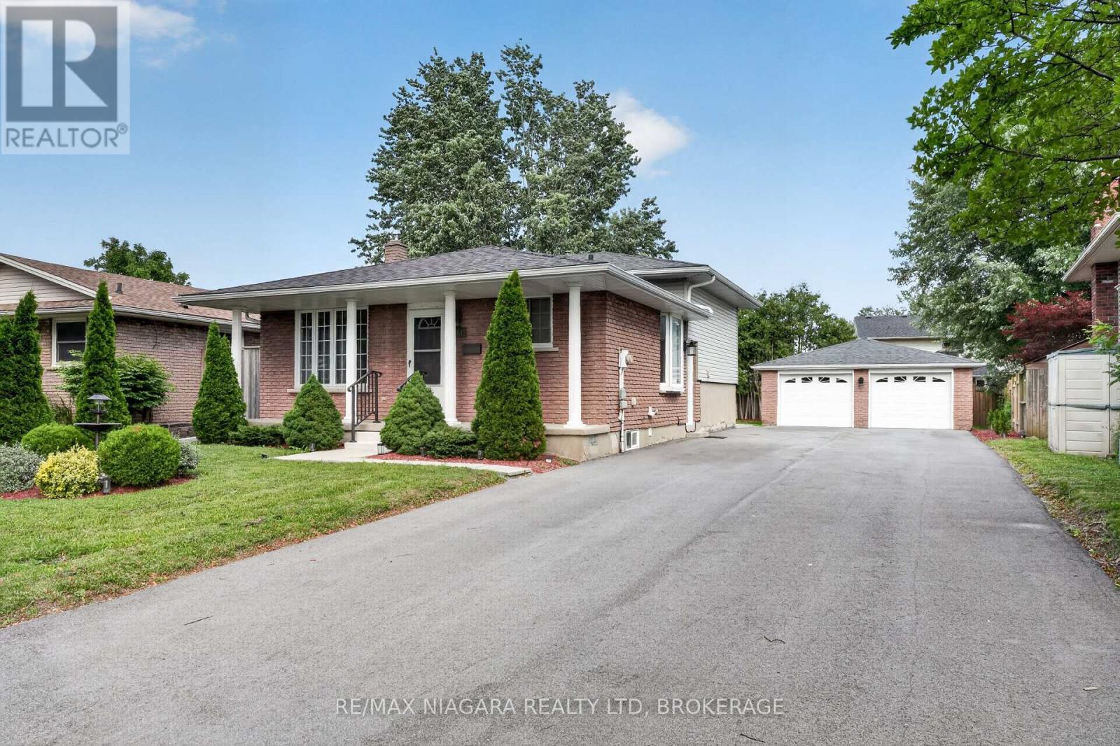 4074 BROOKDALE DRIVE - 1