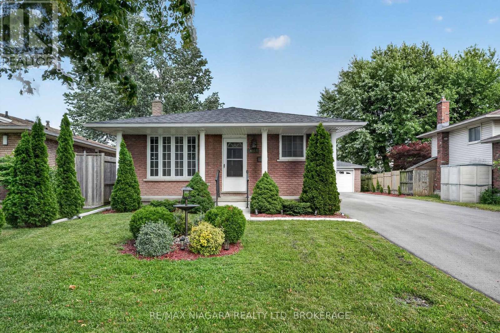 4074 BROOKDALE DRIVE - 2
