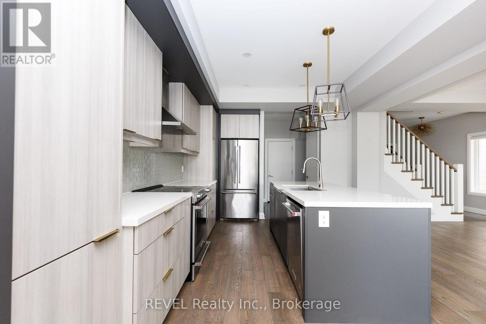 7230 LIONSHEAD AVENUE - 10