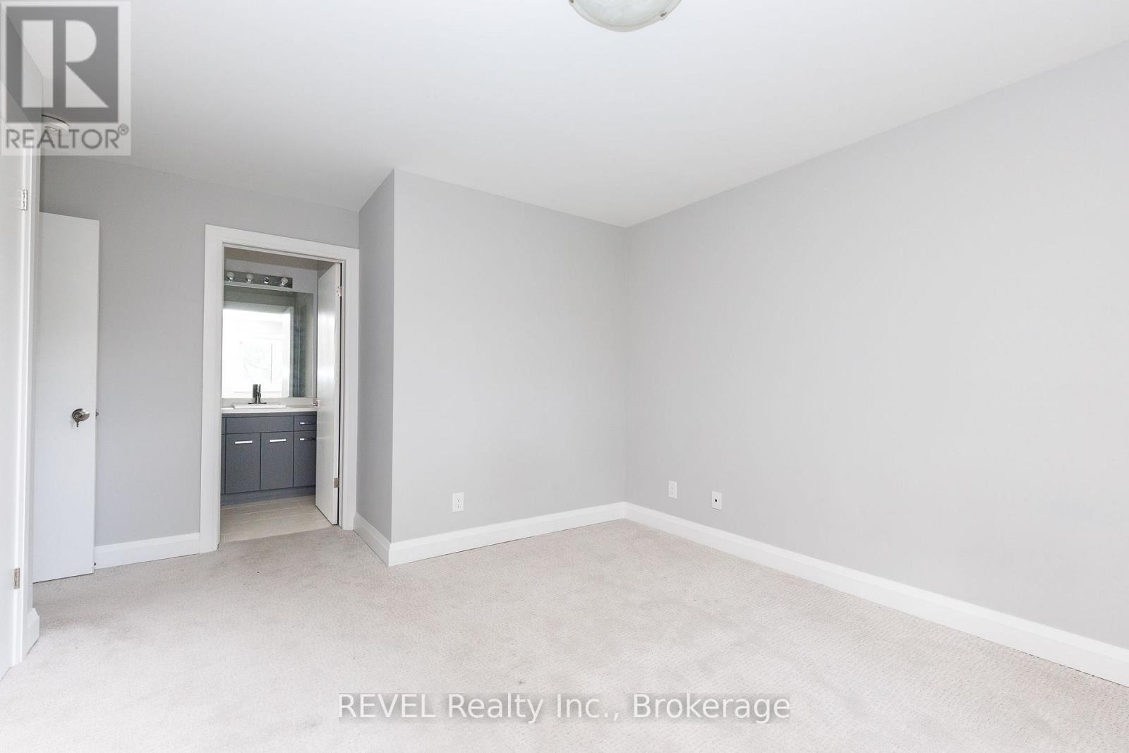7230 LIONSHEAD AVENUE - 25