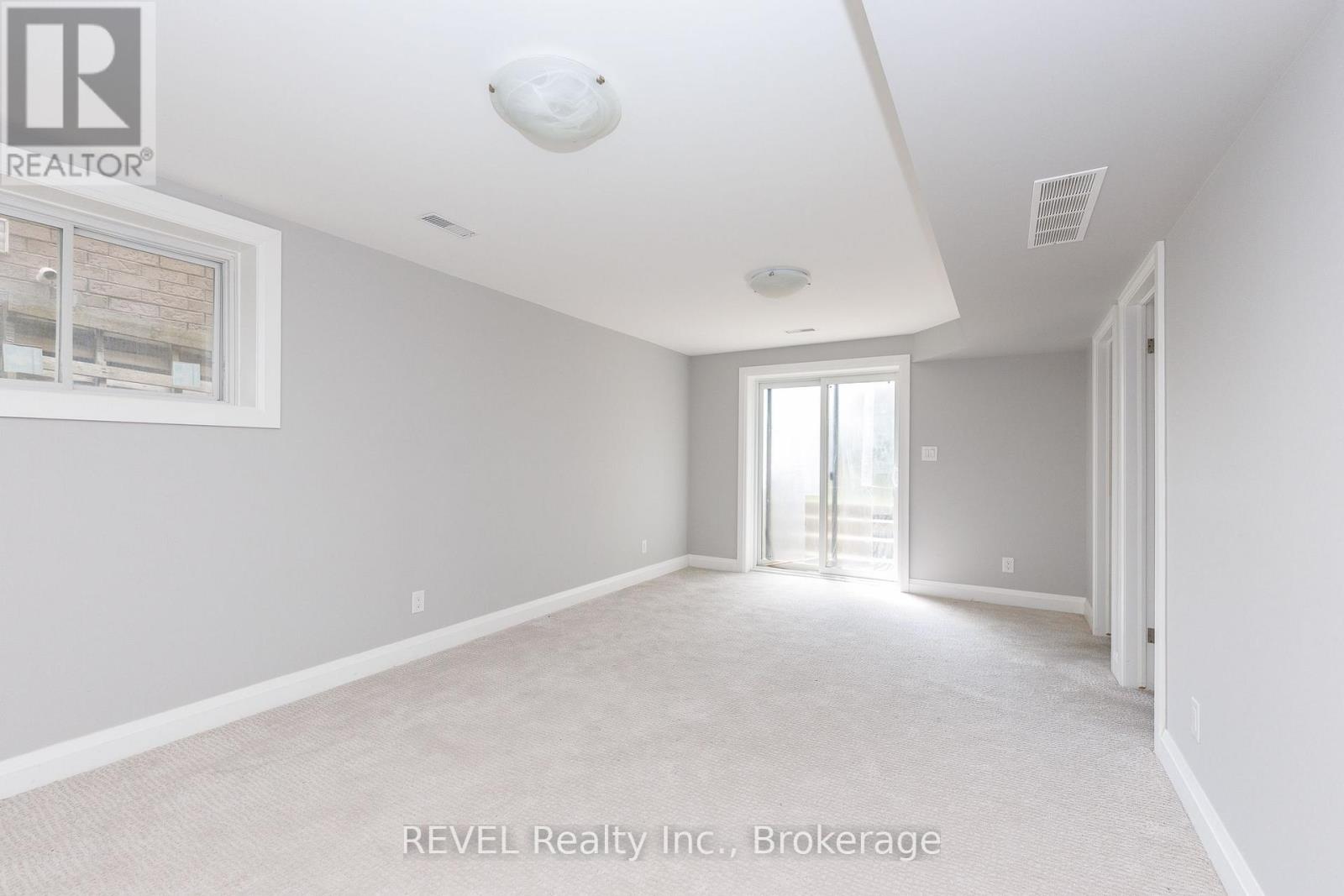 7230 LIONSHEAD AVENUE - 31