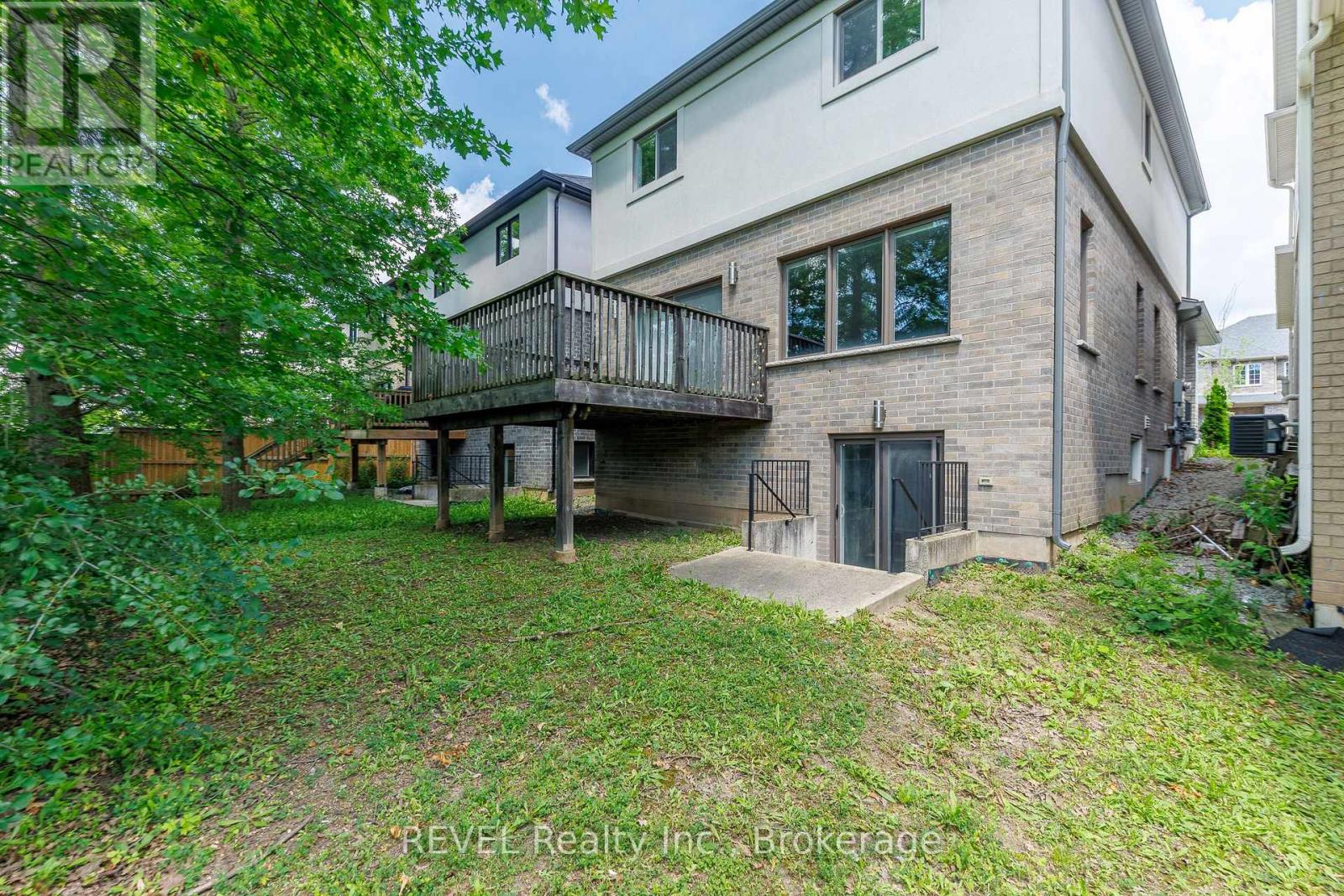 7230 LIONSHEAD AVENUE - 37