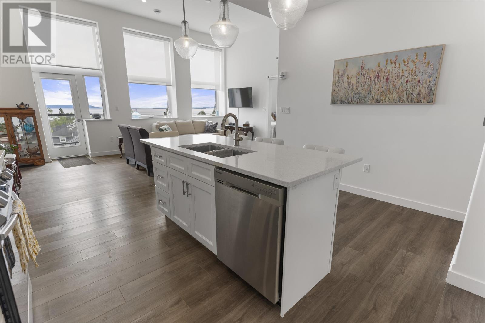 3404 96 High ST - 13