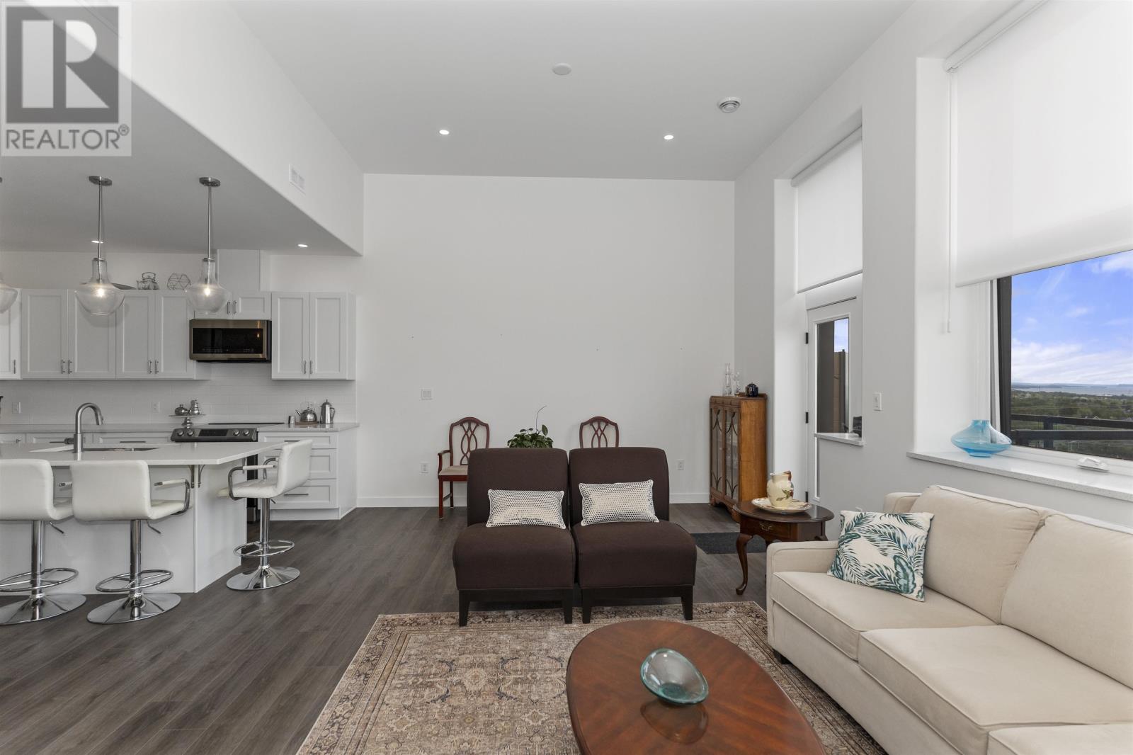 3404 96 High ST - 15
