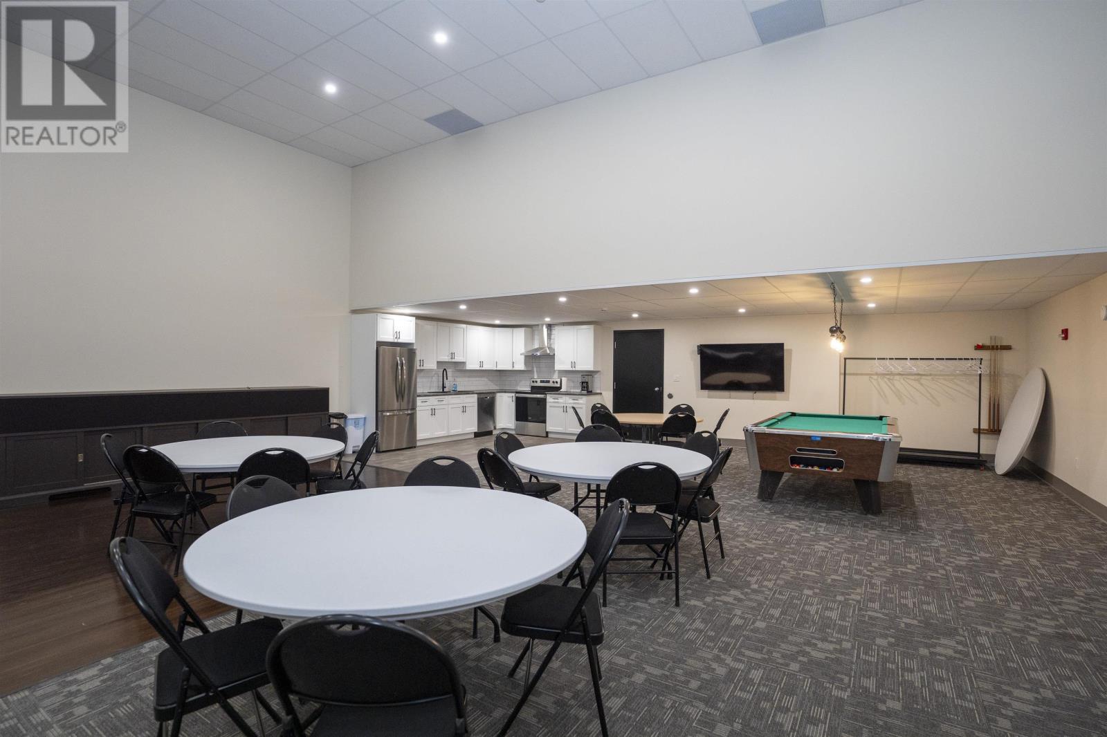 3404 96 High ST - 32