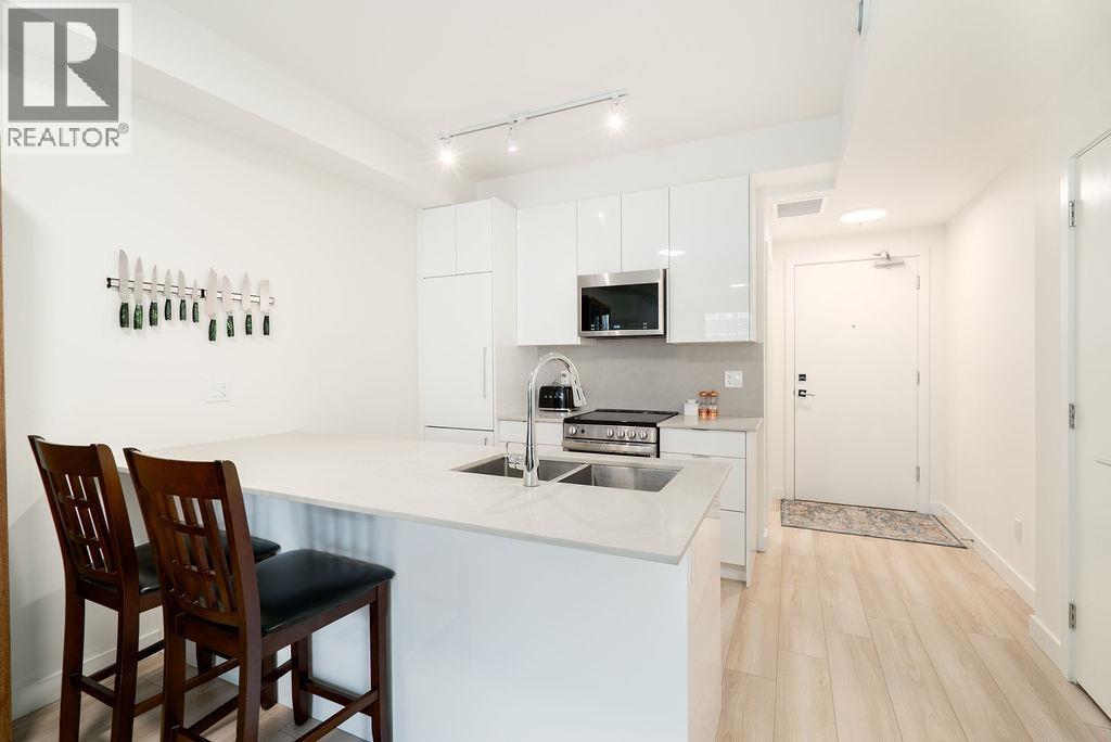 208 11913 BURNETT STREET, Maple Ridge