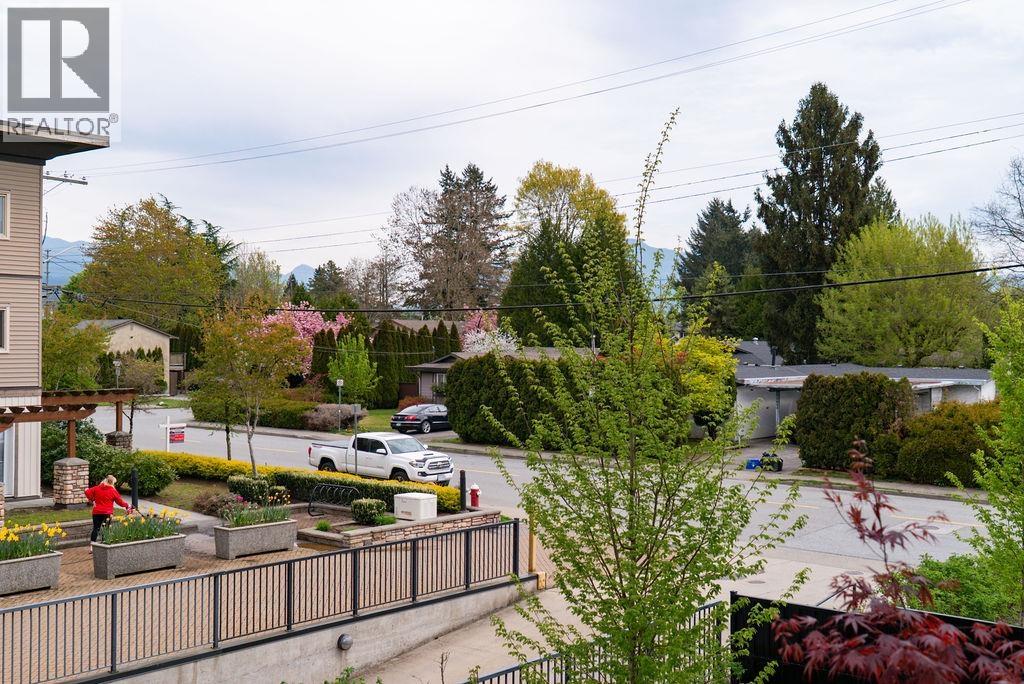 208 11913 BURNETT STREET, Maple Ridge