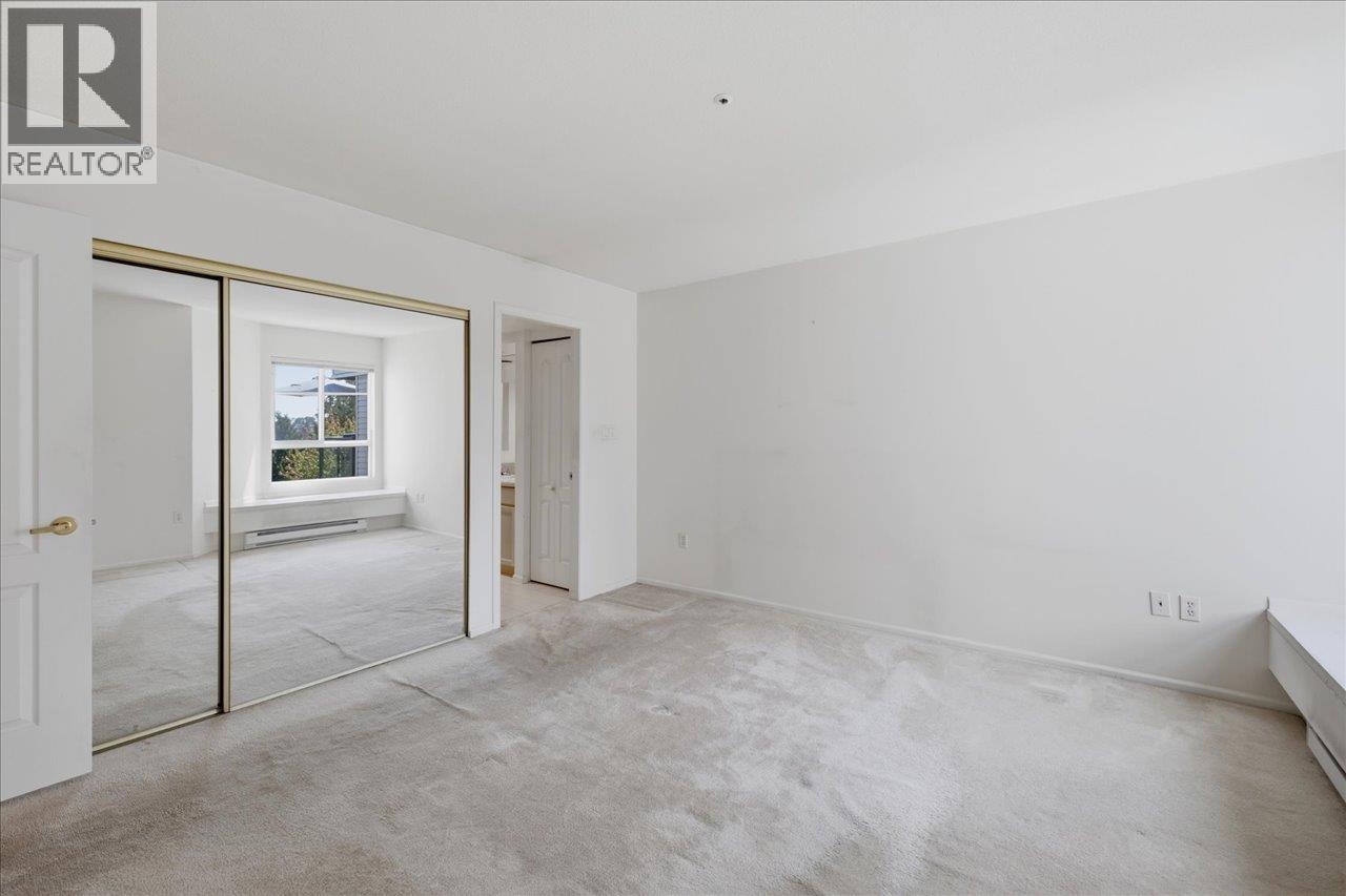 303 2250 SE MARINE DRIVE, Vancouver