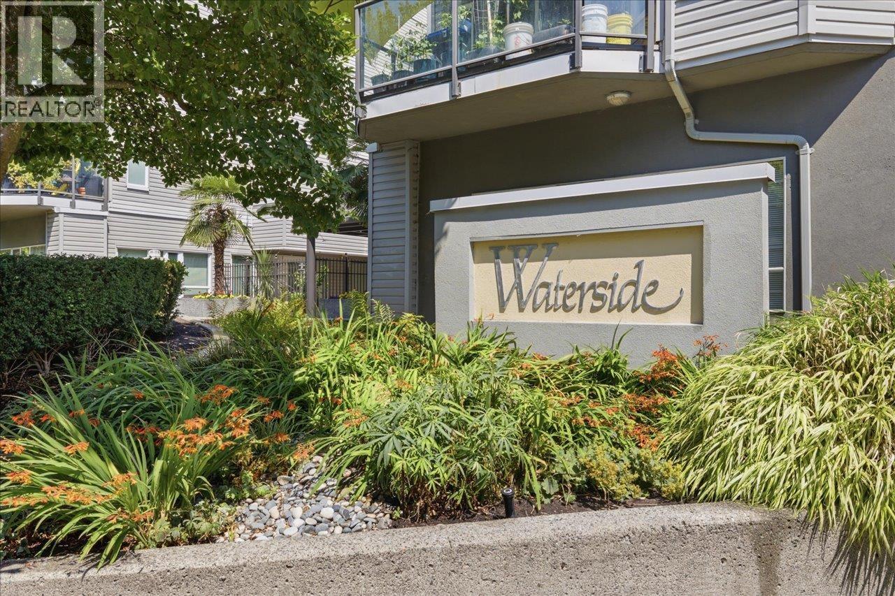 303 2250 SE MARINE DRIVE, Vancouver