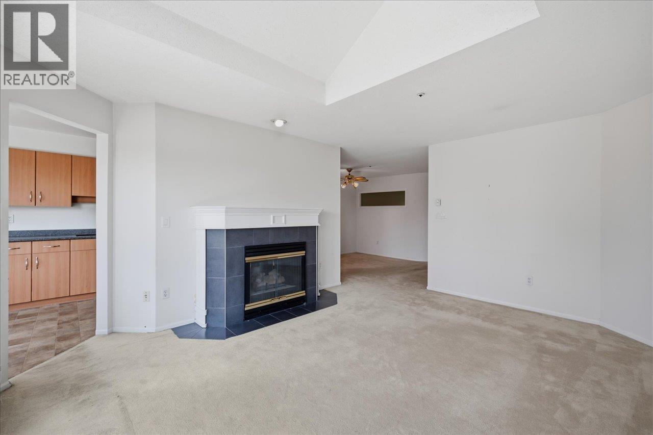 303 2250 SE MARINE DRIVE, Vancouver
