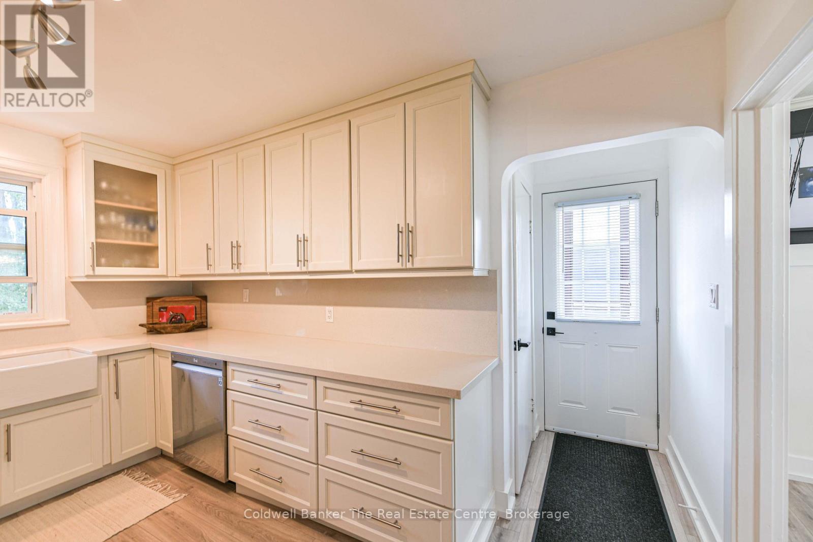 321 FRANKLIN STREET - Image 13