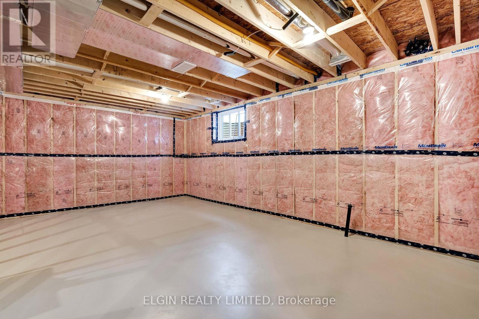 74 BRAUN AVENUE - Image 32